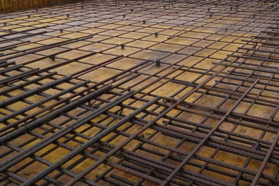 Jak zrobić strop: Proste sposoby na solidną konstrukcję betonową