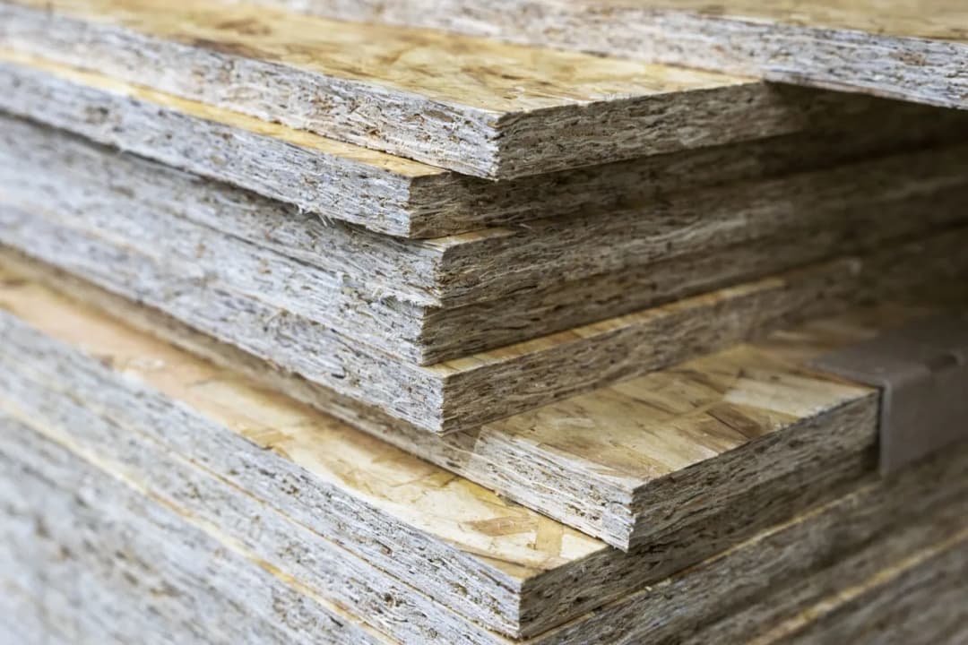 Jaka grubość płyty OSB na podłogę strychu, aby uniknąć problemów?