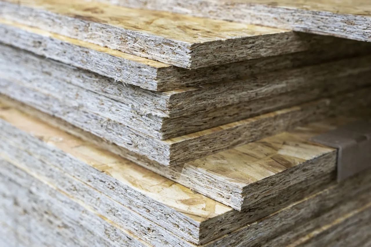 Jaka grubość płyty OSB na podłogę strychu, aby uniknąć problemów?